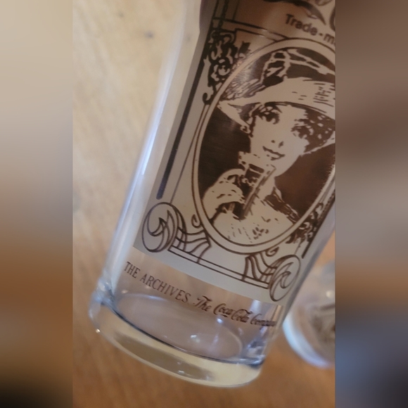 VINTAGE Coca-Cola Tiffany Style, Stained Glass Drinking Glasses/Tumblers 5(+2) - Picture 8 of 16